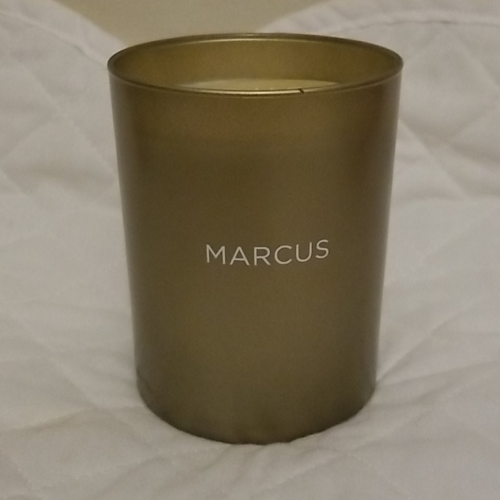 Marcus candle
